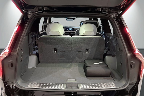 Kia EV9 15 of 24