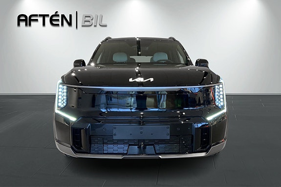 Kia EV9 2 of 24