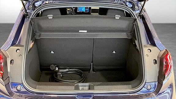 Nissan Micra 10 of 12