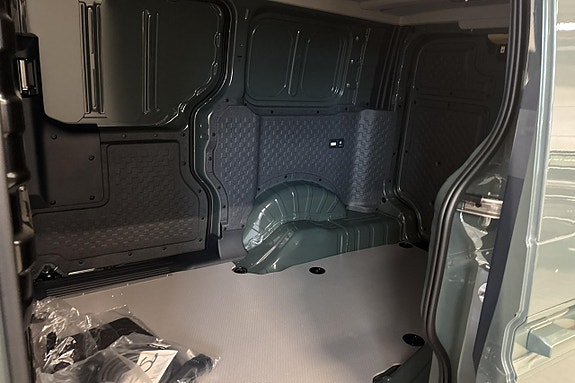 Kia PV5 9 of 27