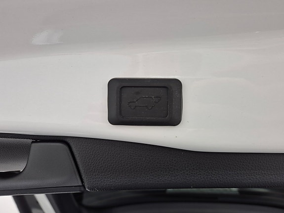 Toyota RAV4 11 of 11
