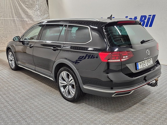 Volkswagen Passat Alltrack 5 of 5