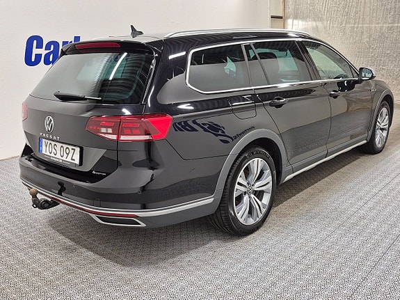 Volkswagen Passat Alltrack 4 of 5