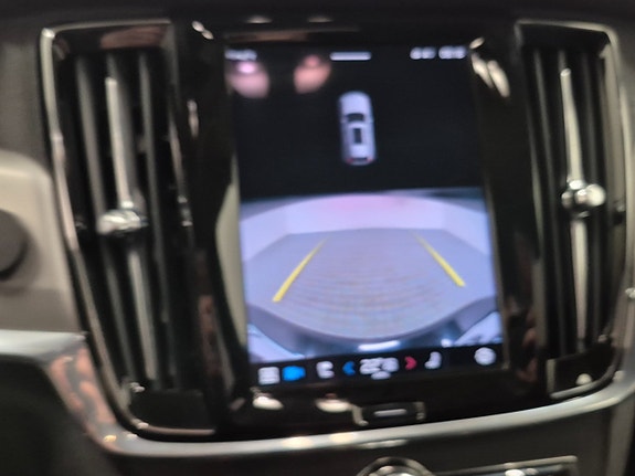Volvo V90 7 of 12