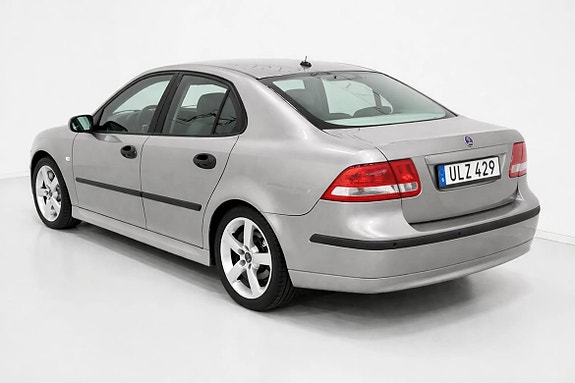 Saab 9-3 7 of 18