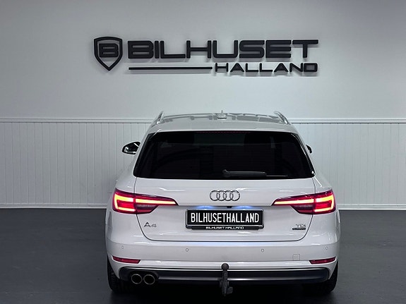 Audi A4 9 of 26