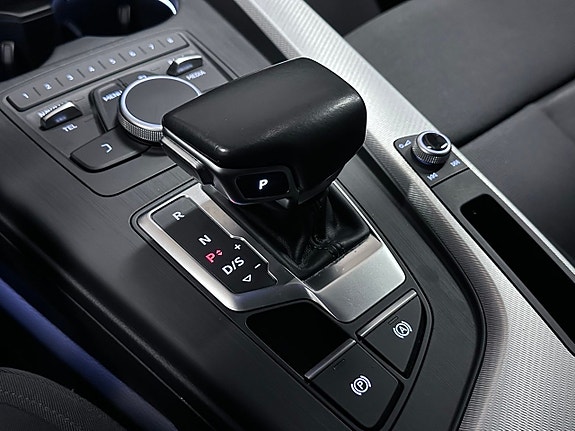 Audi A4 20 of 26