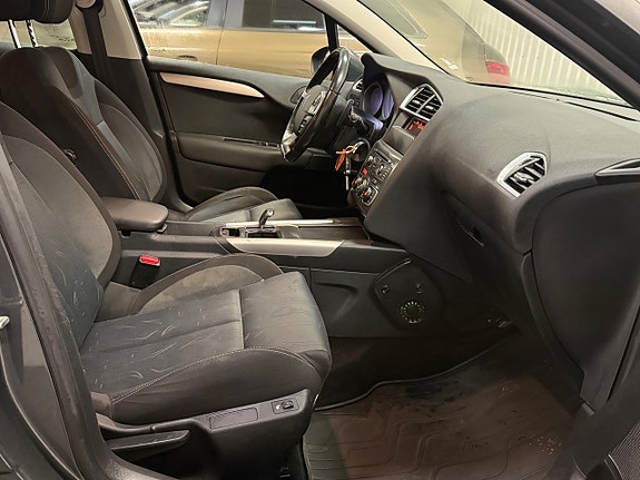 Citroen C4 22 of 25