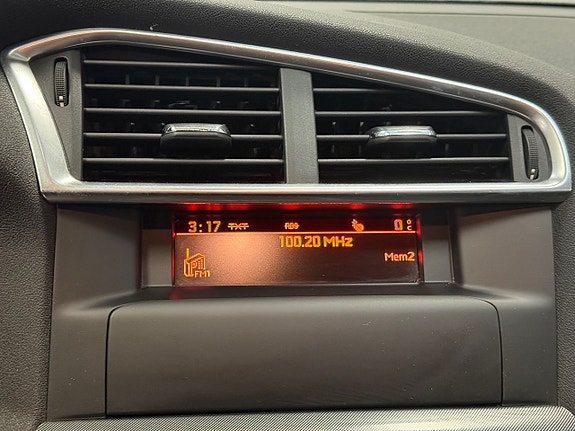 Citroen C4 18 of 25