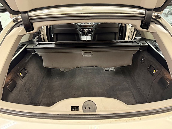 BMW 520d 24 of 26