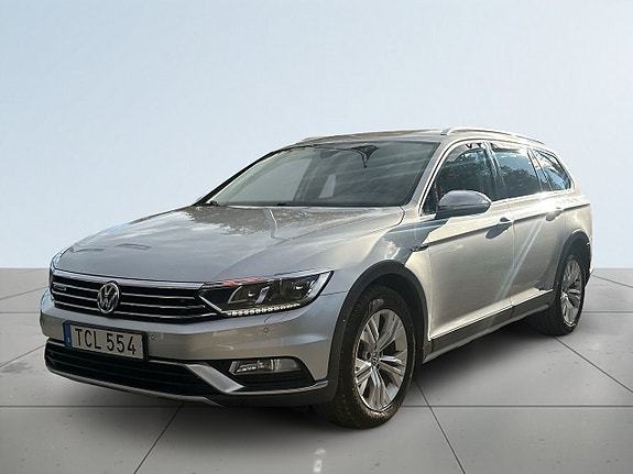 Volkswagen Passat Alltrack 15 of 21