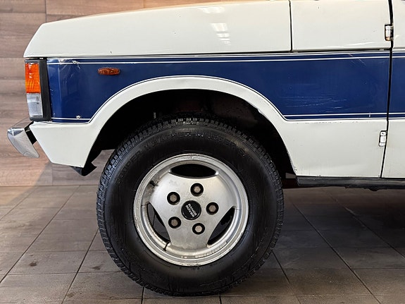 Land Rover Range Rover 19 of 19