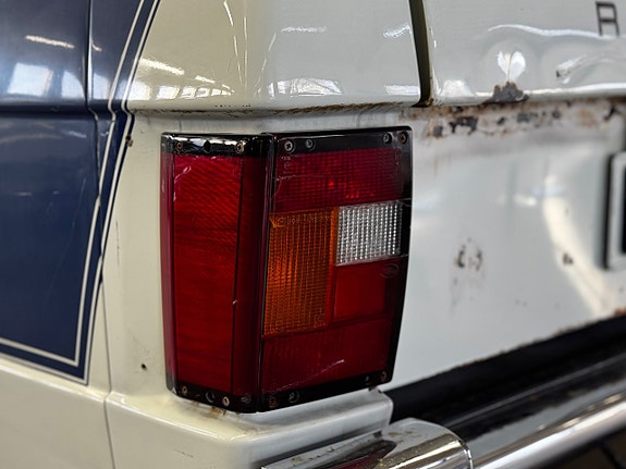 Land Rover Range Rover 18 of 19