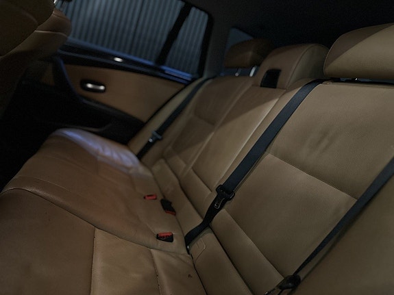BMW 520d 11 of 27