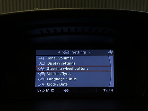 BMW 520d 25 of 27