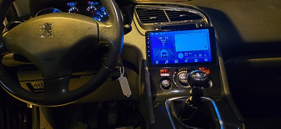 Peugeot 5008 8 of 14