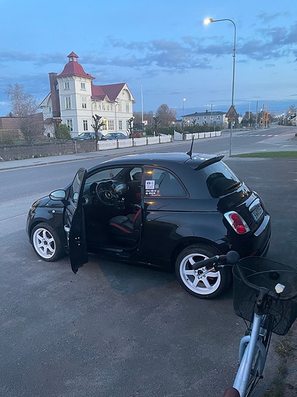 Fiat 500 2 of 5