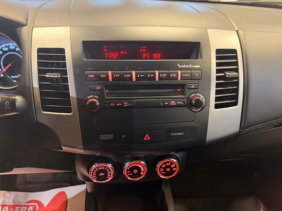 Mitsubishi Outlander 10 of 24