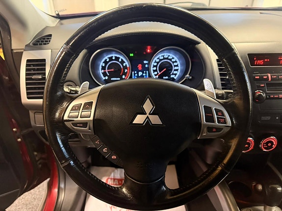 Mitsubishi Outlander 7 of 24