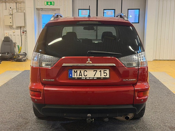 Mitsubishi Outlander 5 of 24