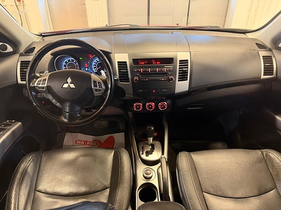 Mitsubishi Outlander 8 of 24