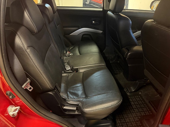 Mitsubishi Outlander 21 of 24