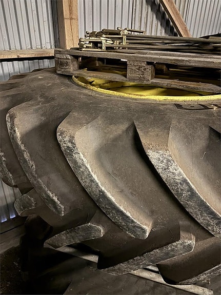 Michelin 710/75X42 DUBBELMONTAGE