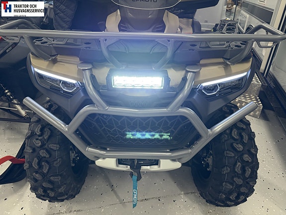 CFMOTO CFORCE 1000 OVERLAND Traktor B 12 of 12