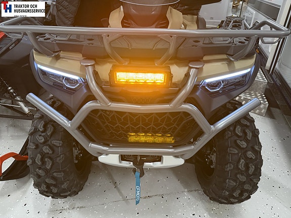 CFMOTO CFORCE 1000 OVERLAND Traktor B 11 of 12