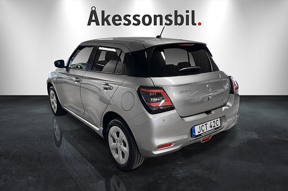 Suzuki Swift 6 of 7