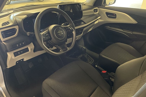 Suzuki Swift 7 of 7