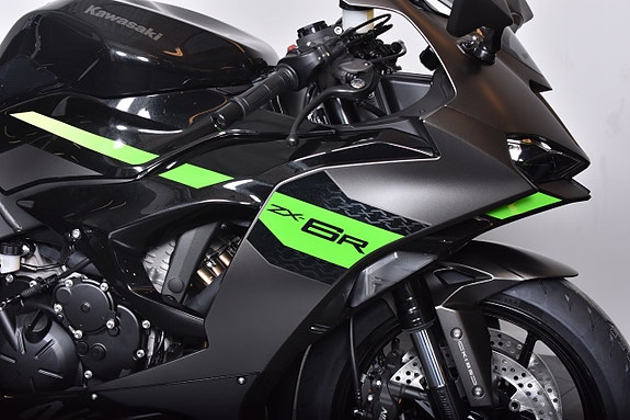 Kawasaki Ninja ZX-6R PERFORMANCE  Beställnings MC Bike Trollhättan 14 of 20
