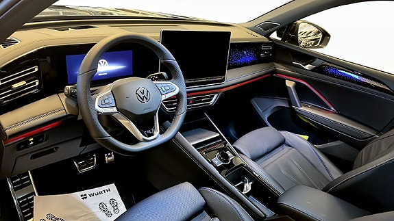 Volkswagen Tiguan 7 of 14