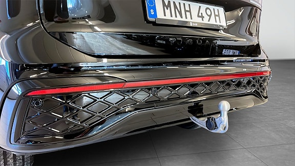 Volkswagen Tiguan 14 of 14