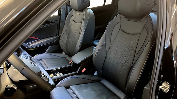 Volkswagen Tiguan 8 of 14