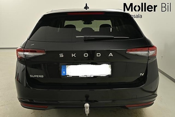 Skoda Superb 4 of 5