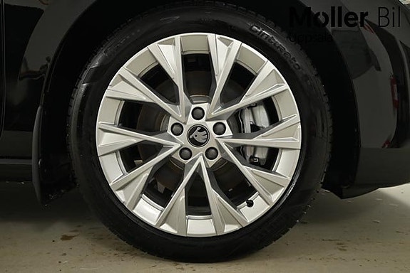 Skoda Superb 9 of 11