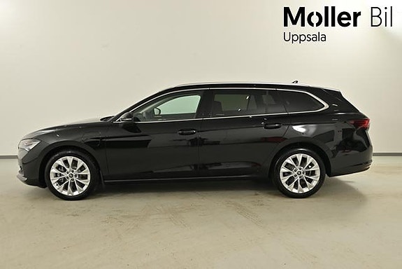 Skoda Superb 8 of 11