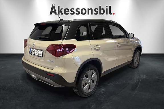 Suzuki Vitara 4 of 5