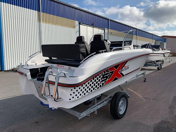 Micore XW57SC - sista utställnings båten slumpas