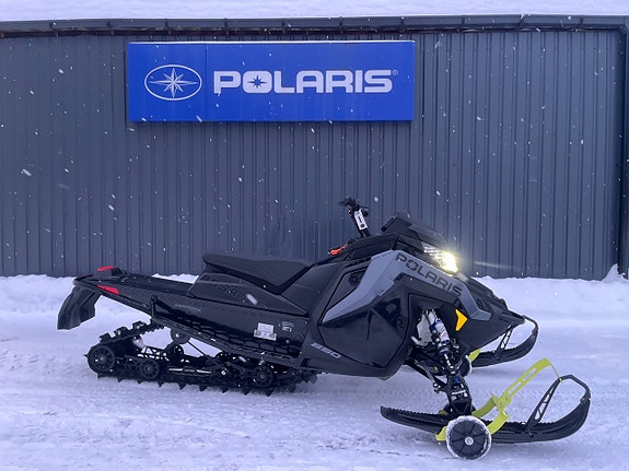 Polaris Switchback Assault 850 146"