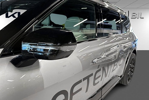 Kia EV9 8 of 29