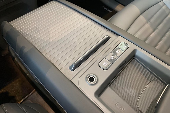 Kia EV9 26 of 27
