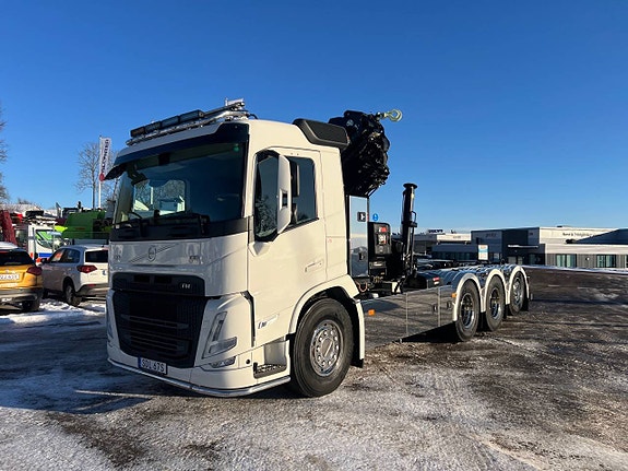 Volvo FM13 500 8x4*4 Tridem Kranväxlare Hiab 302