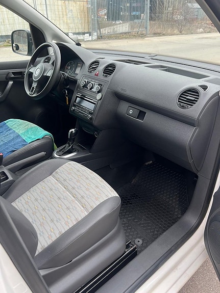 Volkswagen Caddy 8 of 16