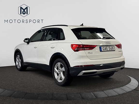 Audi Q3 5 of 5