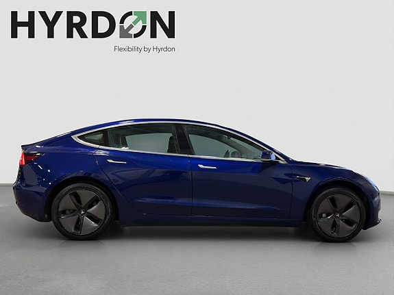 TESLA MODEL 3 - STANDARD RANGE PLUS - ATTELAGE - AUTOPILOT -  261 CV