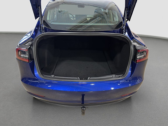 TESLA MODEL 3 - STANDARD RANGE PLUS - ATTELAGE - AUTOPILOT -  261 CV