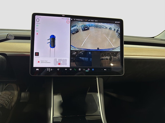 TESLA MODEL 3 - STANDARD RANGE PLUS - ATTELAGE - AUTOPILOT -  261 CV