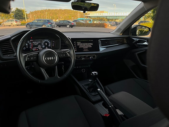Audi A1 7 of 11
